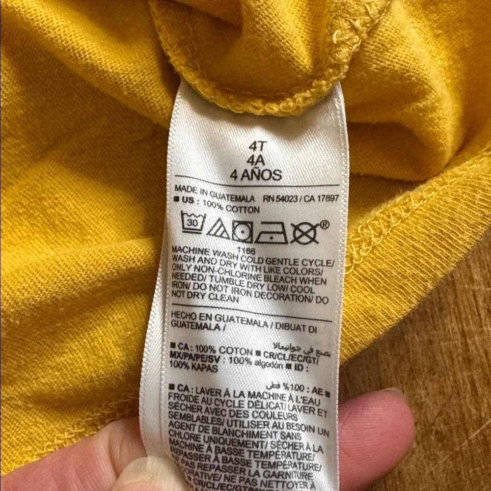Old Navy Yellow Kids Long Sleeve Tee 4T cotton Love Valentine’s Day